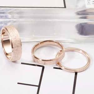 AmberRenée & Co Jewelry - 🔖Frosted Rose Gold Shimmer Ring Band AmberRenée & Co Jewelry - 🔖Frosted Rose Gold Shimmer Ring Band